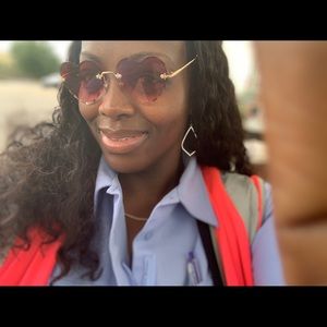 Meet your Posher, Jennifer